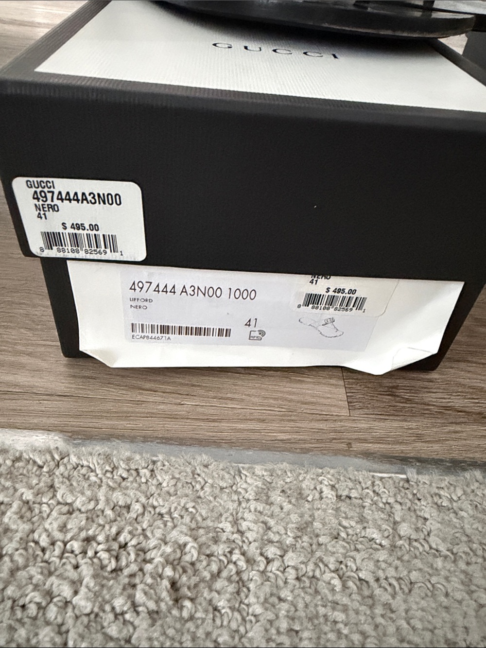 Gucci Black Leather Thong Sandals with Gold Double G - Picture 4 of 6